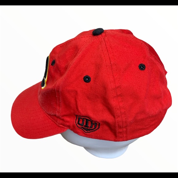 OLD TIME HOCKEY Calgary Flames Ball Cap Red One Size - Picture 7 of 8